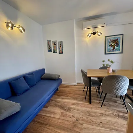 Апартаменты Mirela