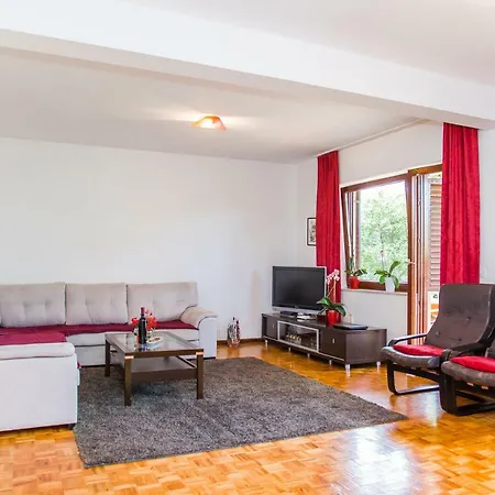 Apartmán Mirela *