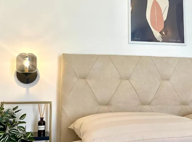 Mirela * אורביץ