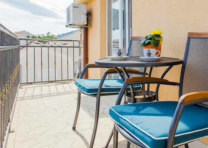 Mirela * אורביץ