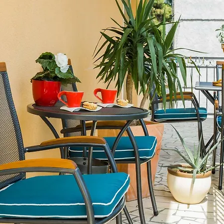 Apartment Mirela Orebić