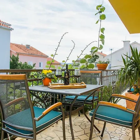 Apartment Mirela Orebić