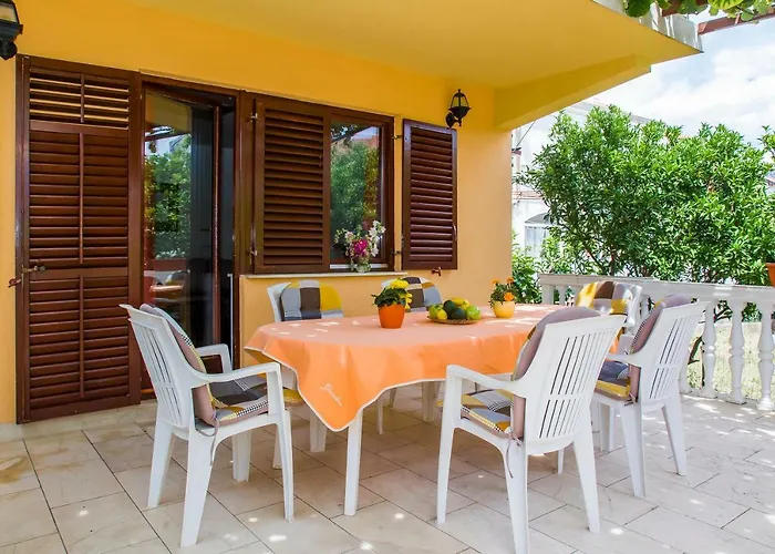 Mirela Apartament Orebić